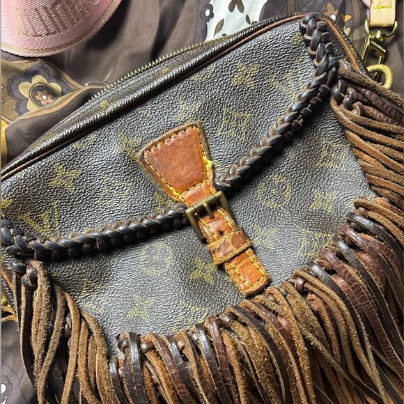 Louis Vuitton jeune Fille bag upcycled by Vintage boho bags - Picture 2 of 7
